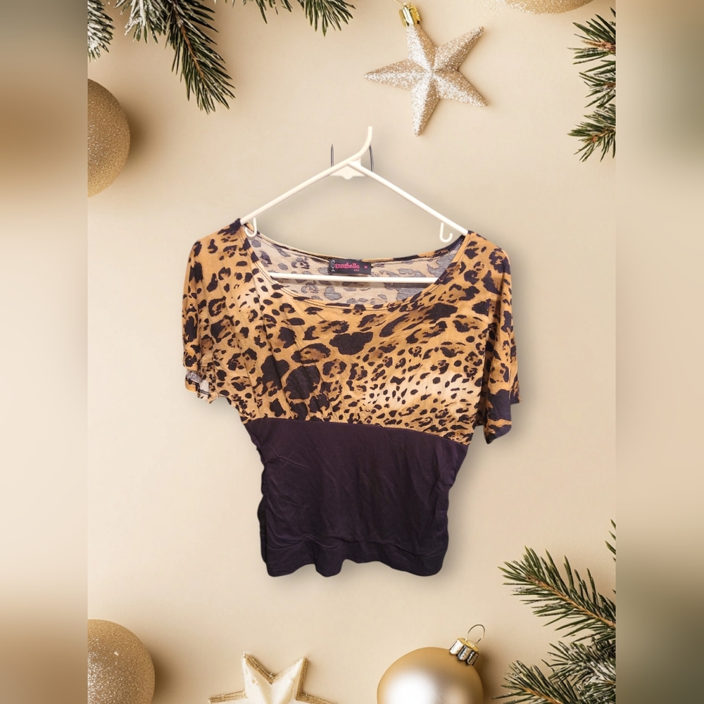 $5 🐦 (MUST BUNDLE 2+) Cheetah animal print Top
